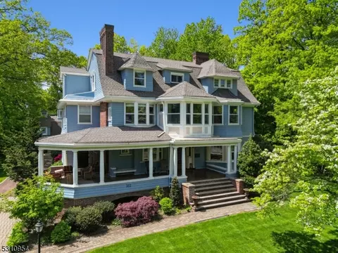 322 Hartford Rd, South Orange, NJ 07079