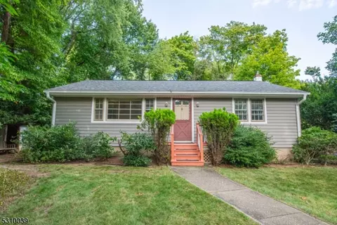 223 Alexander Ave, Montclair, NJ 07043