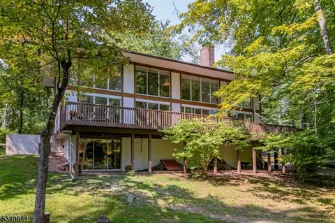163 Rolling Hill Rd, Montgomery, NJ 08558