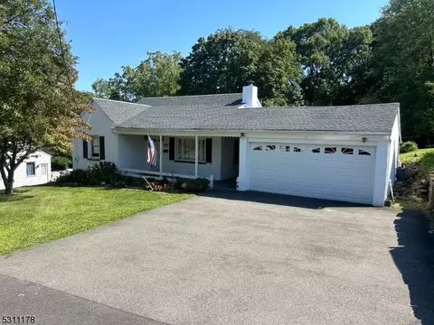 32 Overlook Ave #32, North Haledon, NJ 07508