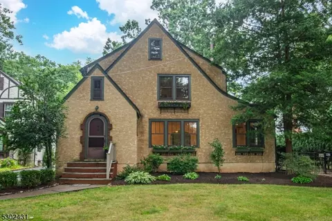 432 W Main St, Boonton, NJ 07005