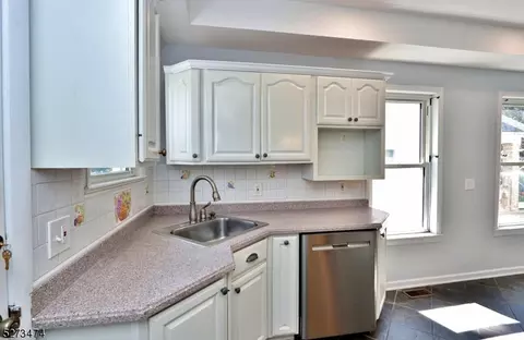 96 Brookline Ave, Nutley, NJ 07110 photo 12