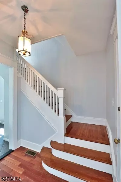 96 Brookline Ave, Nutley, NJ 07110 photo 17