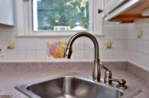 96 Brookline Ave, Nutley, NJ 07110 photo 14