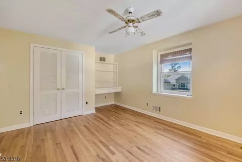151 Pines Lake Dr, Wayne, NJ 07470 photo 28