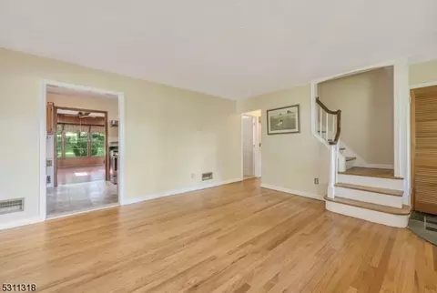 151 Pines Lake Dr, Wayne, NJ 07470 photo 10