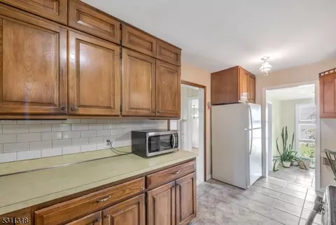 151 Pines Lake Dr, Wayne, NJ 07470 photo 16