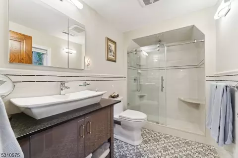 16 Warwick Rd, Summit, NJ 07901 photo 21