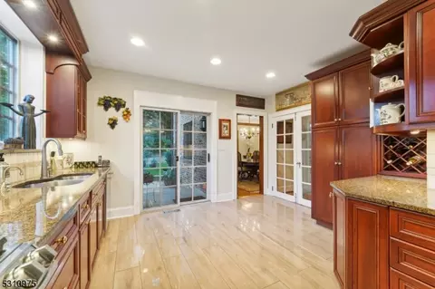 16 Warwick Rd, Summit, NJ 07901 photo 11