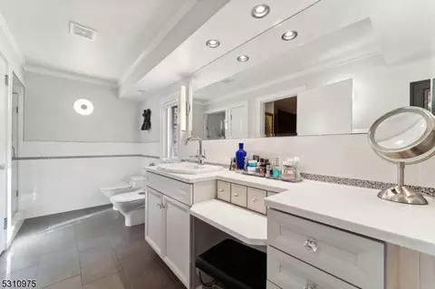 16 Warwick Rd, Summit, NJ 07901 photo 17