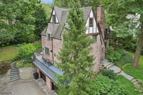16 Warwick Rd, Summit, NJ 07901 photo 35