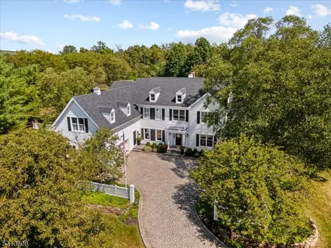37 Blue Heron Way, Montgomery, NJ 08558