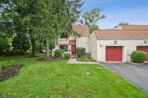 32 Cerone Ct, West Orange, NJ 07052