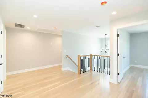 32 Weldon Rd, Edison, NJ 08817 photo 26