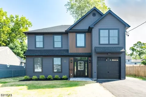 32 Weldon Rd, Edison, NJ 08817