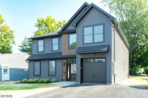 32 Weldon Rd, Edison, NJ 08817 photo 2