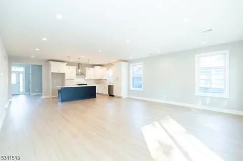 32 Weldon Rd, Edison, NJ 08817 photo 15