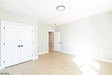 32 Weldon Rd, Edison, NJ 08817 photo 22