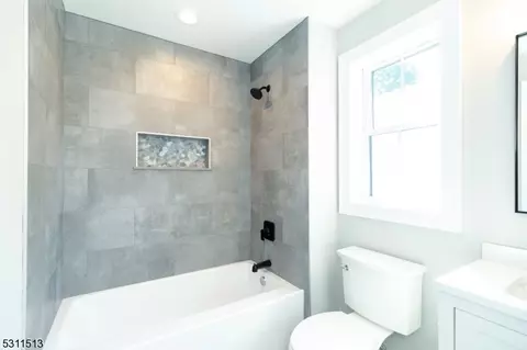 32 Weldon Rd, Edison, NJ 08817 photo 43