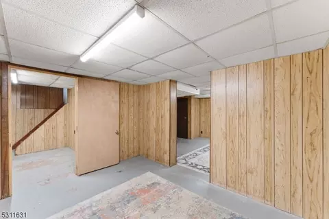 112 Elm Ave, Hackensack, NJ 07601 photo 11