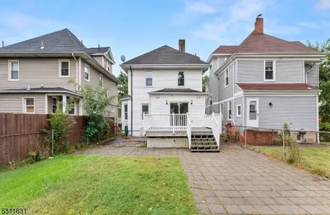 112 Elm Ave, Hackensack, NJ 07601 photo 14