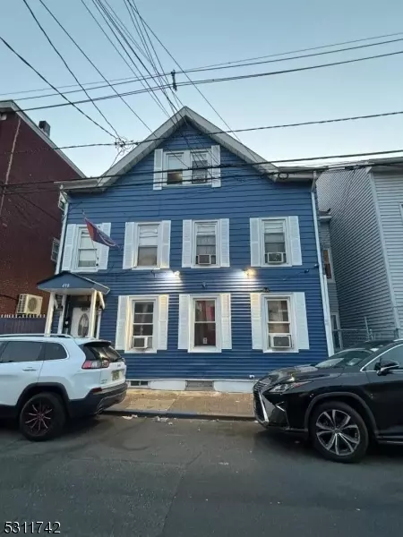 498 Summer St, Paterson, NJ 07501