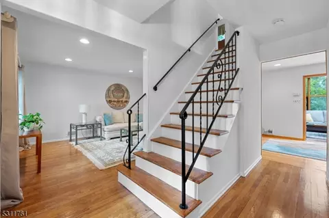 53 Deer Path Dr, Mount Olive, NJ 07836 photo 4