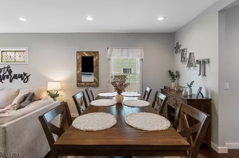 695 Devon St, Kearny, NJ 07032 photo 12