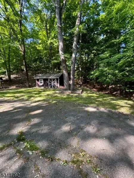 711 Indian Rd, Wayne, NJ 07470 photo 5