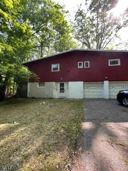 711 Indian Rd, Wayne, NJ 07470 photo 2