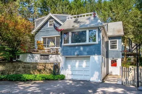 41 Sunset Trl, Rockaway Twp, NJ 07866