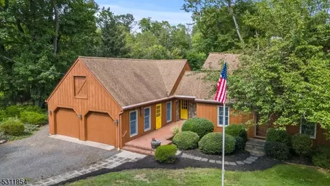 217-223 Pearl St, Branchburg, NJ 08853