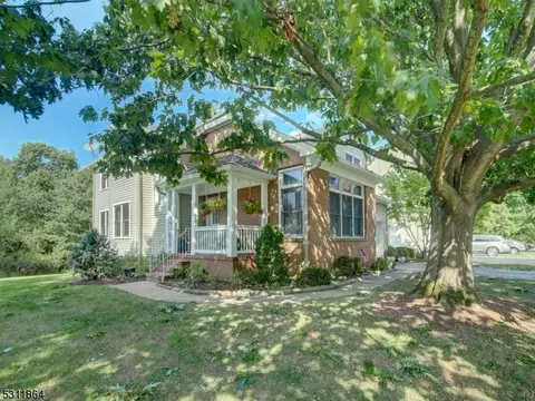 59 Flemming Dr, Hillsborough, NJ 08844