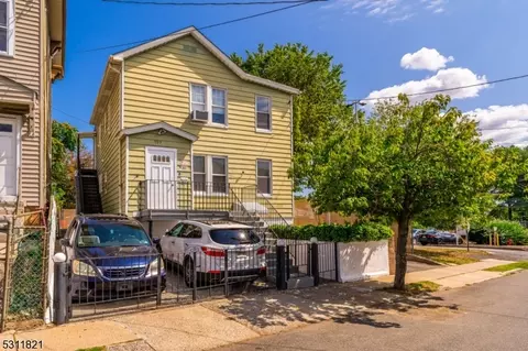 995 Dehart Pl, Elizabeth, NJ 07202