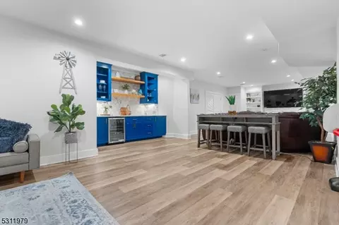 205 Homestead Rd, Paramus, NJ 07652 photo 37