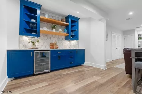 205 Homestead Rd, Paramus, NJ 07652 photo 38