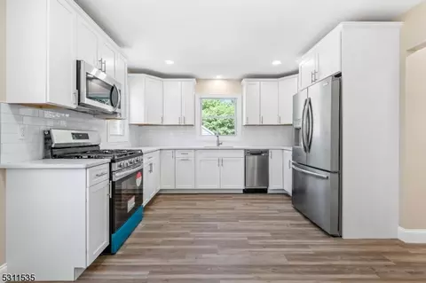 355 Main St, South Amboy, NJ 08879