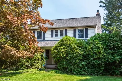 128 S Central Ave, Ramsey, NJ 07446