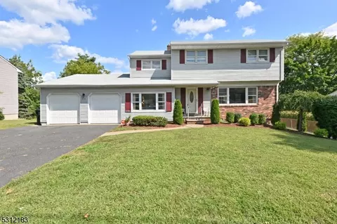 350 Forest Ave, Paramus, NJ 07652