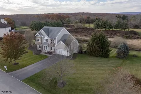 3 Pine Valley Rd, Fredon Twp, NJ 07860