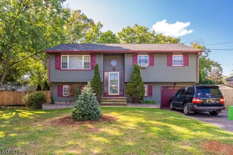 1751 Cedarwood Dr, Piscataway, NJ 08854