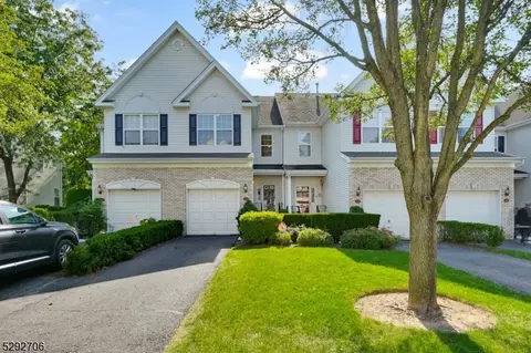 540 Coventry Dr, Nutley, NJ 07110
