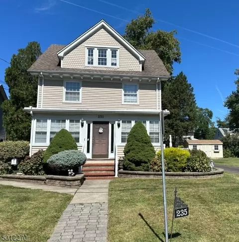 235 E Golf Ave, South Plainfield, NJ 07080