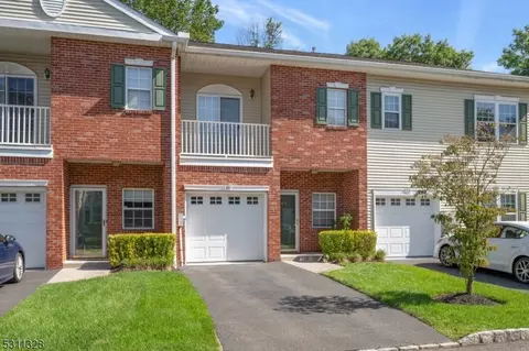 49 Windsor Dr #49, Lincoln Park, NJ 07035