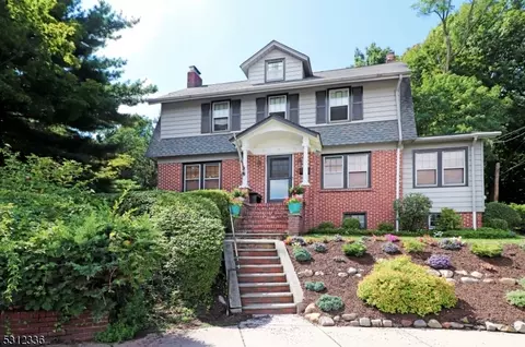 2 Stuart Ter, West Orange, NJ 07052