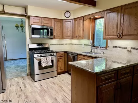 160 Coykendall Rd, Wantage, NJ 07461 photo 3
