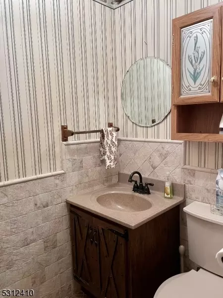 160 Coykendall Rd, Wantage, NJ 07461 photo 9