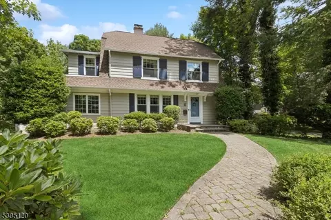 15 Edgemont Ave, Summit, NJ 07901