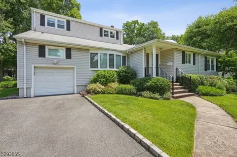9 Woodside Rd, Springfield, NJ 07081 photo 2