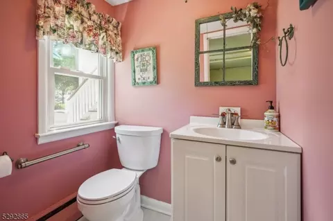 9 Woodside Rd, Springfield, NJ 07081 photo 8